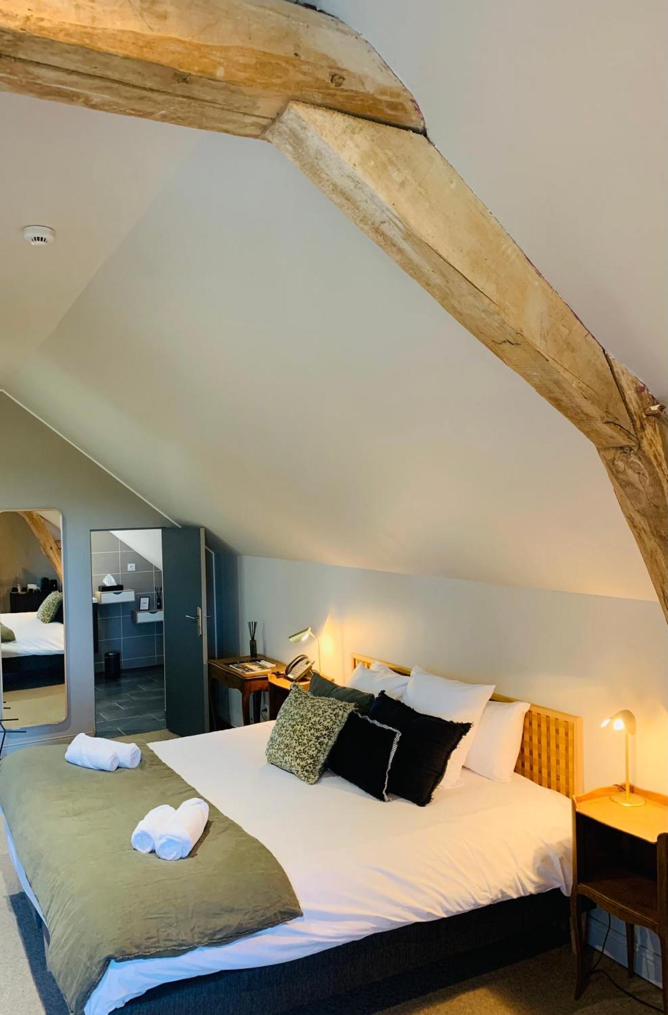 Le Chateau Des Forges Angers Luaran gambar